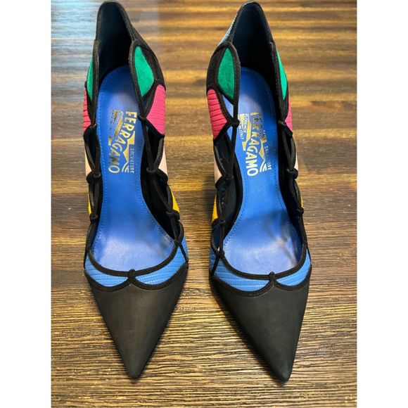 Salvatore FerragamoFeliscia pumps ￼ - Picture 8 of 16